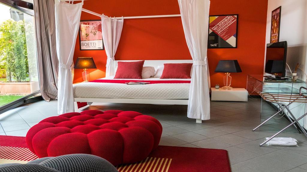 Snob Luxury Suite Cagliari Bagian luar foto